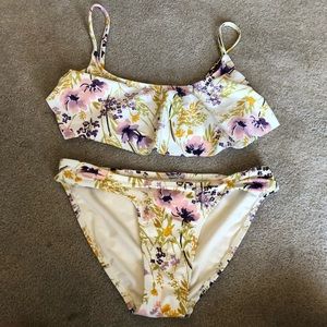 Old Navy floral bathing suit set